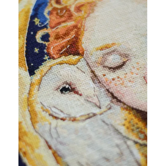 Kit de point de croix "Fille de la Lune" 25x24 cm AAH-271