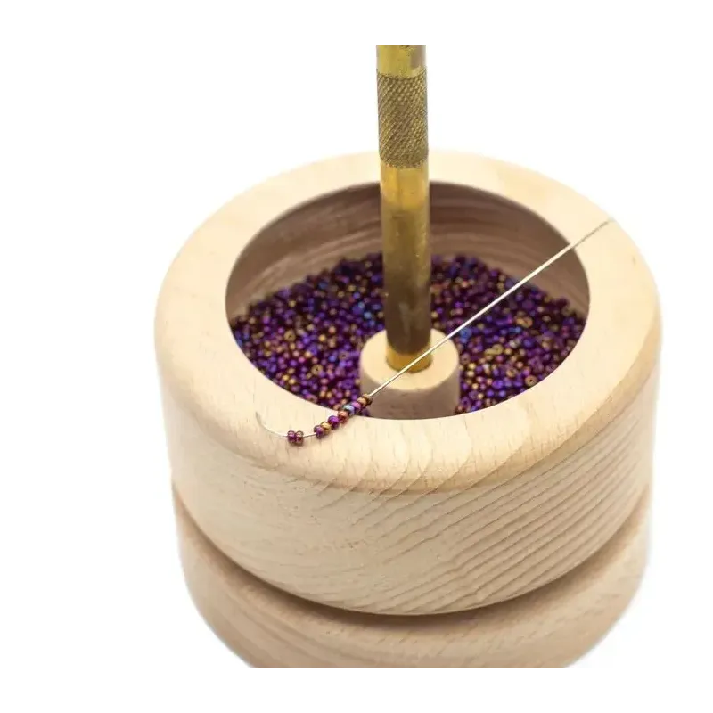 Outil d'enfilage de perles Nurge 240-1