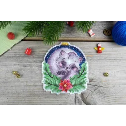 Cross stitch kit "New Year's ball with a raccoon" 10x9 cm SR-1161
