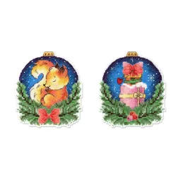 Набор для вышивания крестиком "Новогодний шар с белкой" 10х9 см SR-1160