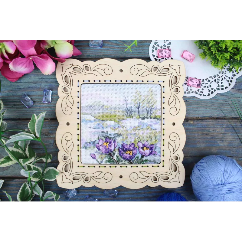 Набор для вышивания крестиком "Первые цветы" 11x11 см SM-999
