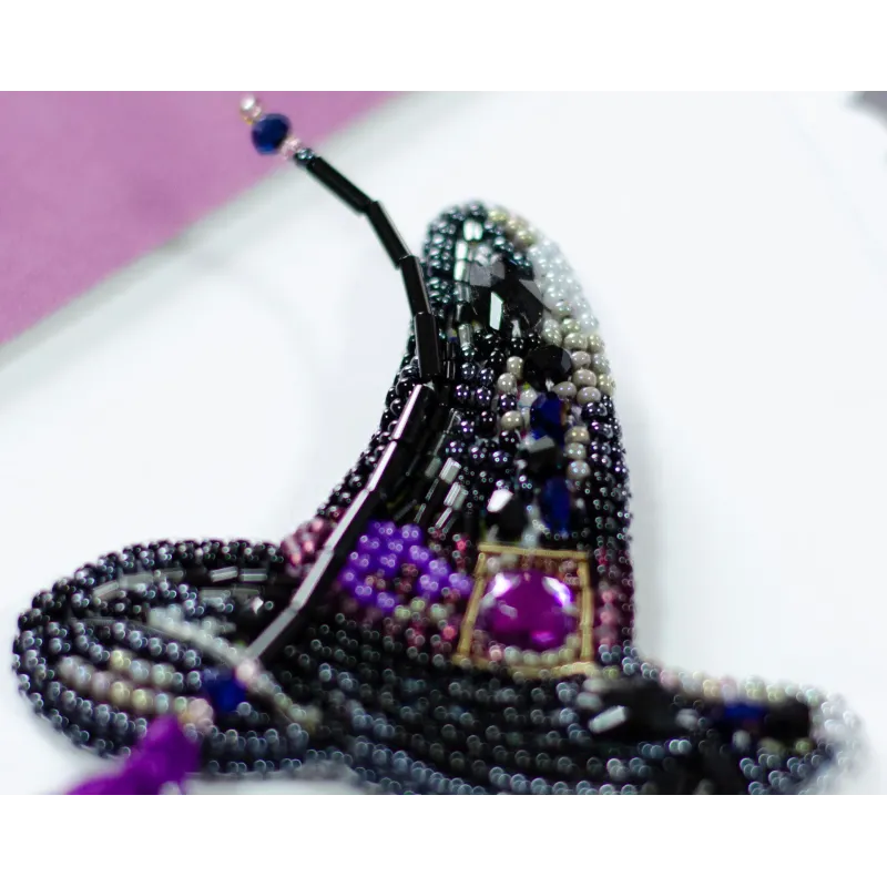 Украшение - Колдовской бизнес 7.3x7 см AAD-243