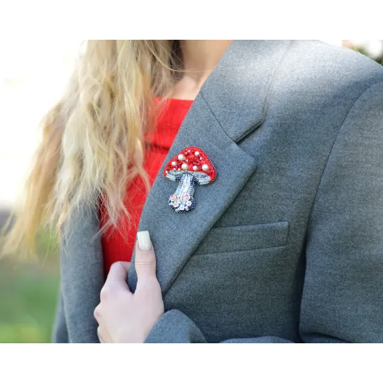 Dekoration - Verbotene Schönheit 5.3x6 cm AAD-241