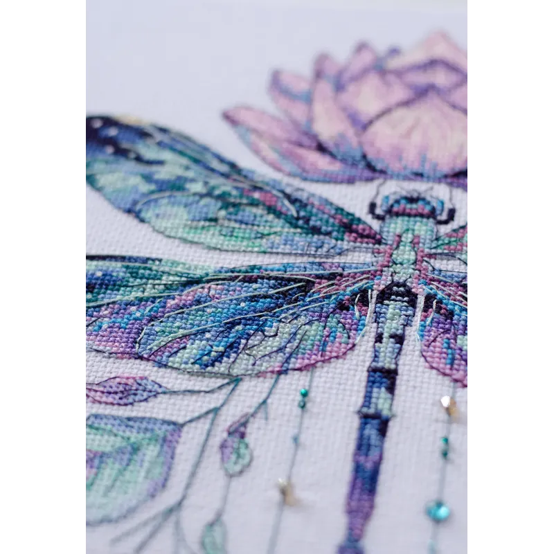 Набор для вышивания крестом "Летняя муза" 24x34 см AAH-278