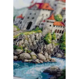 Набор для вышивания крестиком "Среди облаков" 23х40 см AAH-274