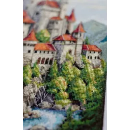 Kit de point de croix "Parmi les nuages" 23x40 cm AAH-274