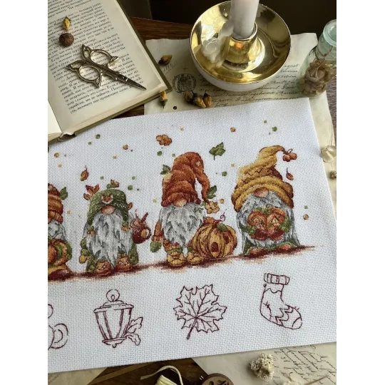 Kreuzstich-Set "Herbstgnome" 32х21,5 cm SANO-34
