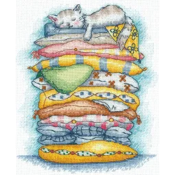 Cross stitch kit "The cat is resting" 13,5 х 16 cm SANV-55