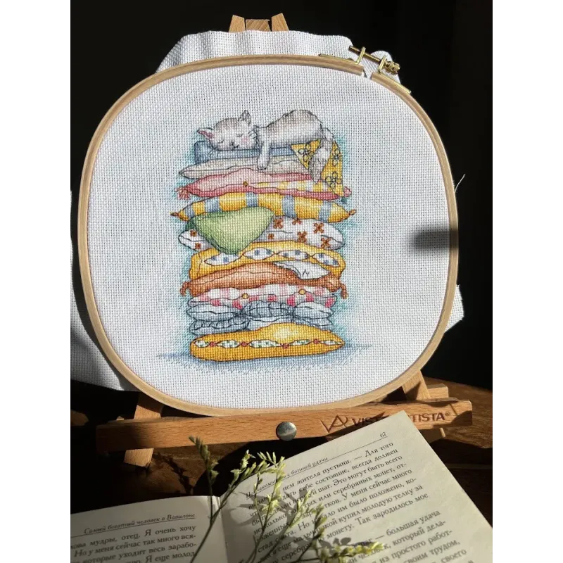 Набор для вышивания крестом "Кошка отдыхает" 13,5 х 16 см SANV-55