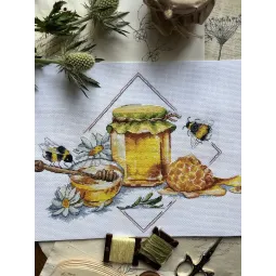 Cross stitch kit "Honey" 27 х 20 cm SANM-40