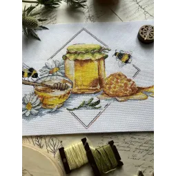 Cross stitch kit "Honey" 27 х 20 cm SANM-40