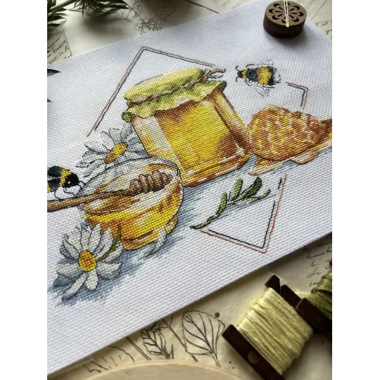 Набор для вышивания крестиком "Мед" 27 х 20 см SANM-40