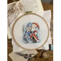 Kryželiu siuvinėjimo rinkinys "Močiutė ir Kalėdų senelis" 13,5х13,5 cm SANB-26