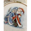 Kryželiu siuvinėjimo rinkinys "Močiutė ir Kalėdų senelis" 13,5х13,5 cm SANB-26