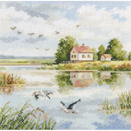 Набор для вышивания крестом «Домик у озера» S3-36
