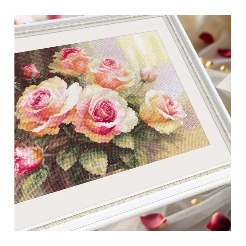 Kryželio siuvinėjimo rinkinys "Rožės saulės šviesoje" S2-54