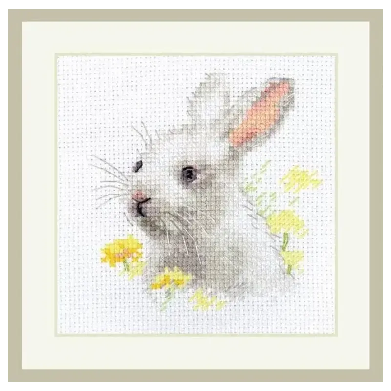 Белый крольчонок S0-226