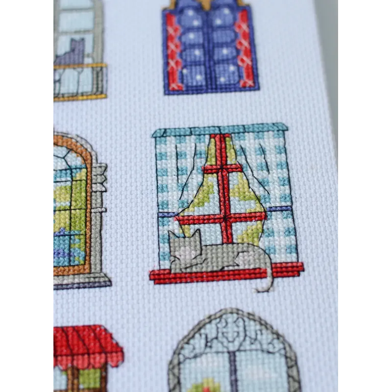 Kits de point de croix "9 petits contes douillets" 18x24 cm AAH-284