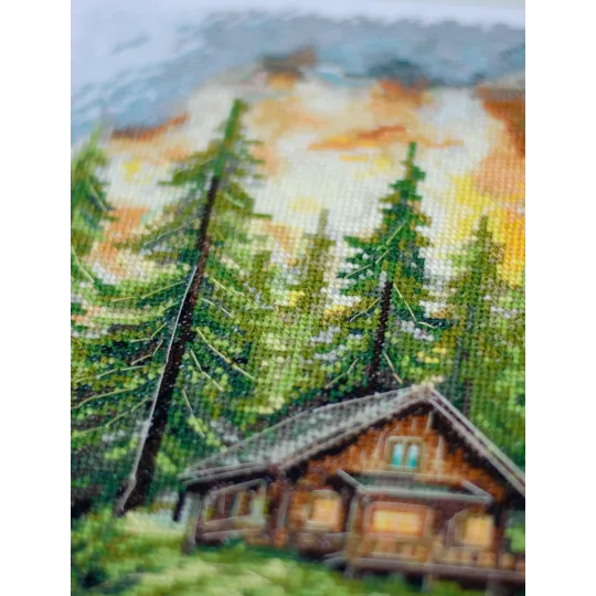 Наборы для вышивания крестиком "Тишина в лесу" 20x35 см AAH-286