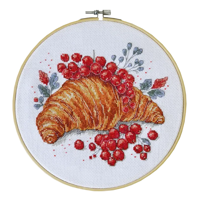 Наборы для вышивания крестиком "Круассан с красной смородиной" 20x20 см AAH-285