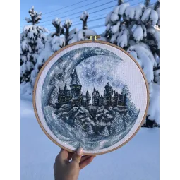 Kryželių siuvinėjimo rinkinys "Mėnulio pilis" SANL-17