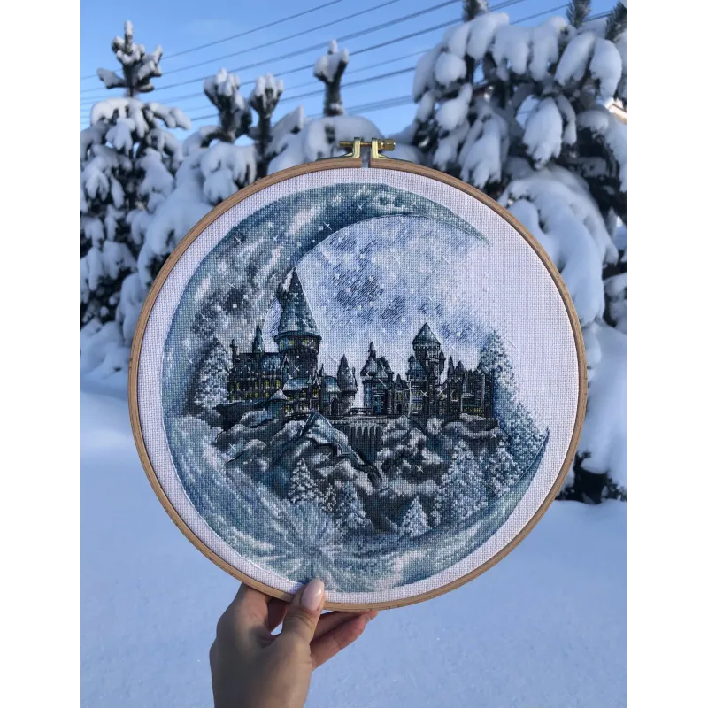 Kit de point de croix "Château de la Lune" SANL-17