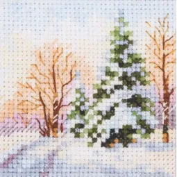 Набор для вышивания крестом "Пришла зима. Ель под снегом" S0-237