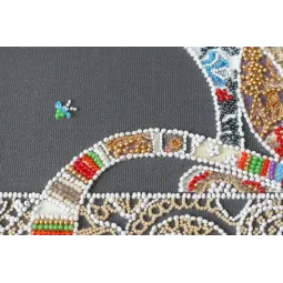 Kit de broderie de perles principal Chat et papillon de nuit (Scènes de décoration) Abris Art AB-794