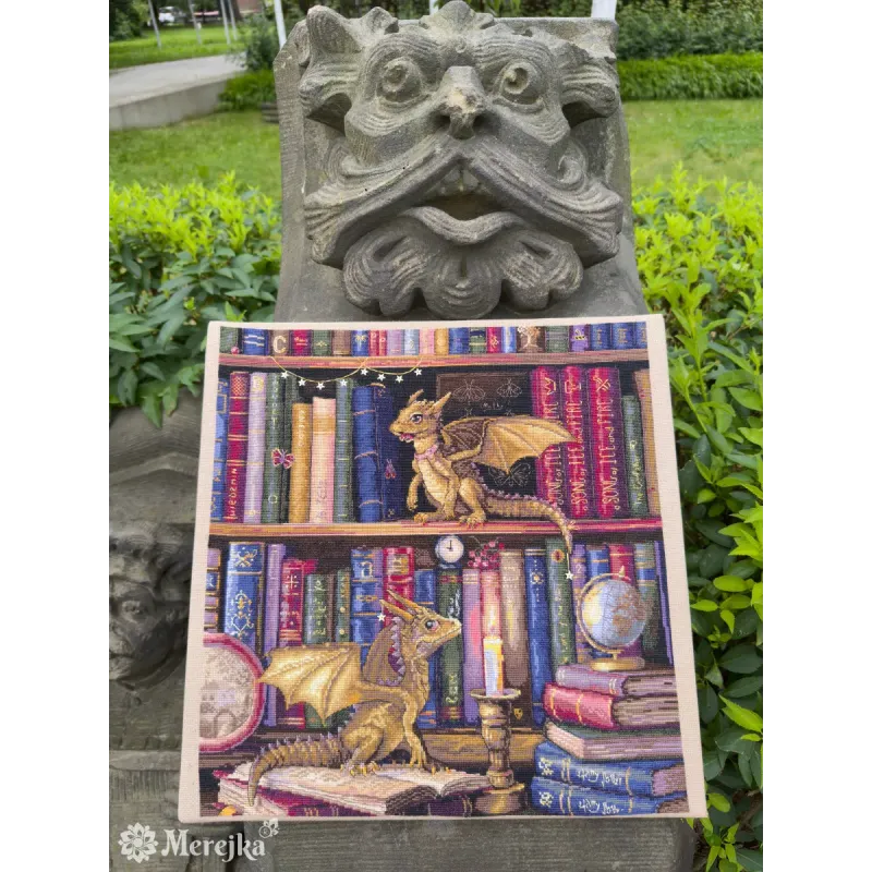 Kit de point de croix « Les chasseurs de papillons de nuit » 37x39 cm SK266