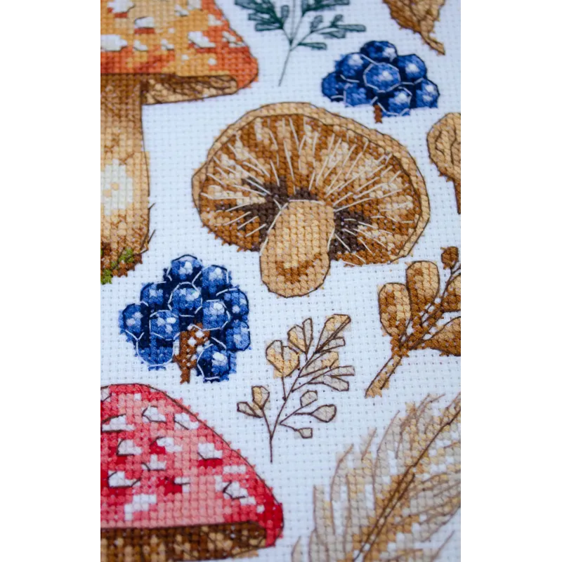 Kreuzstich-Set "Waldsammlung" 19 x 29 cm AAH-290