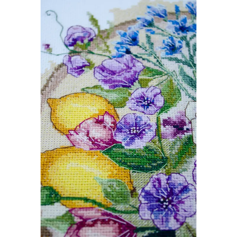 Kreuzstich-Set "Ein floraler Moment" 26x26 cm AAH-287