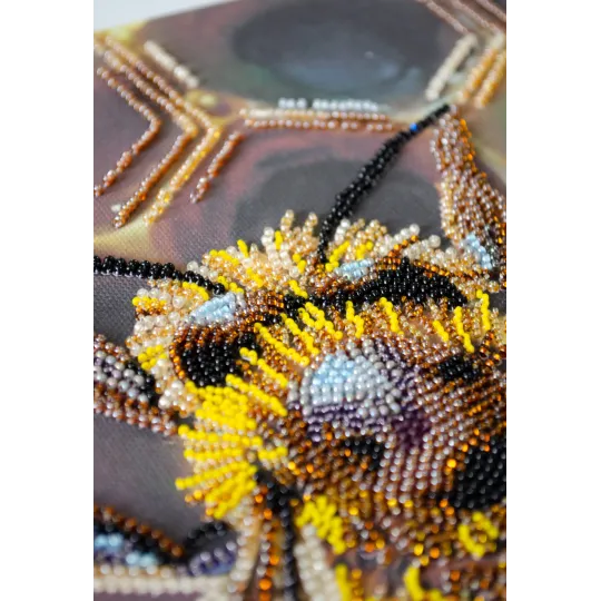 Набор для вышивки бисером «Медовый мотив» 27x38 см AAB-950