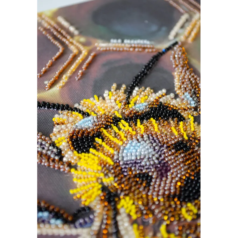 Stickpackung mit Perlen „Honigmotiv“ 27x38 cm AAB-950