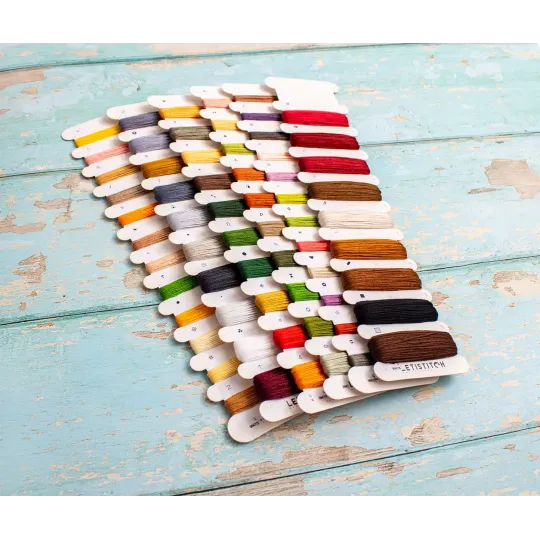 Kryželių siuvinėjimo rinkinys "Paws & Presents" 32x46 cm SLETIL9947