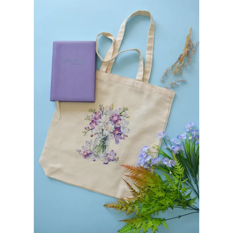 Kit de point de croix. Sac shopping "Douceur printanière" 38 x 42 cm AAHB-003