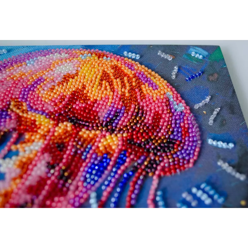 Kit de broderie de perles de taille moyenne "Grâce dangereuse" 20x20 cm AAMB-128