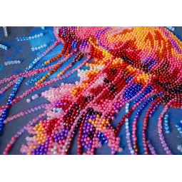 Mid-sized bead embroidery kit "Dangerous grace" 20x20 cm AAMB-128