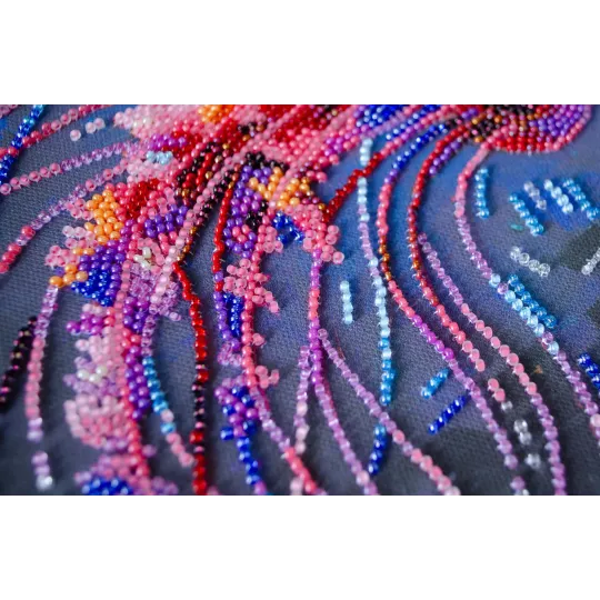 Kit de broderie de perles de taille moyenne "Grâce dangereuse" 20x20 cm AAMB-128