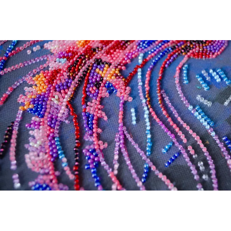 Kit de broderie de perles de taille moyenne "Grâce dangereuse" 20x20 cm AAMB-128