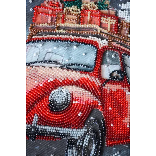 Mid-sized bead embroidery kit "Holiday Delivery" 20x20 cm AAMB-125