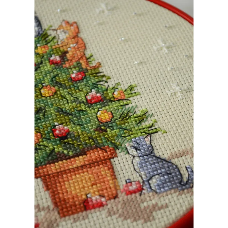 Kreuzstich-Set mit Stickrahmen "Die frechen Katzen" AAHM-090