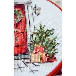 Siuvinėjimo kryželiu rinkinys "Šventiškas pasveikinimas" 15x15 cm AAHM-089