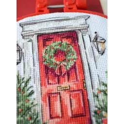 Siuvinėjimo kryželiu rinkinys "Šventiškas pasveikinimas" 15x15 cm AAHM-089