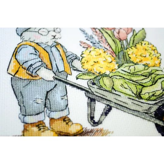 Cross-stitch kit "Harvest Day" 18x21 cm AAH-293