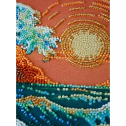 Основной набор для вышивания бисером "Шумное море…" 36x24 см AAB-953