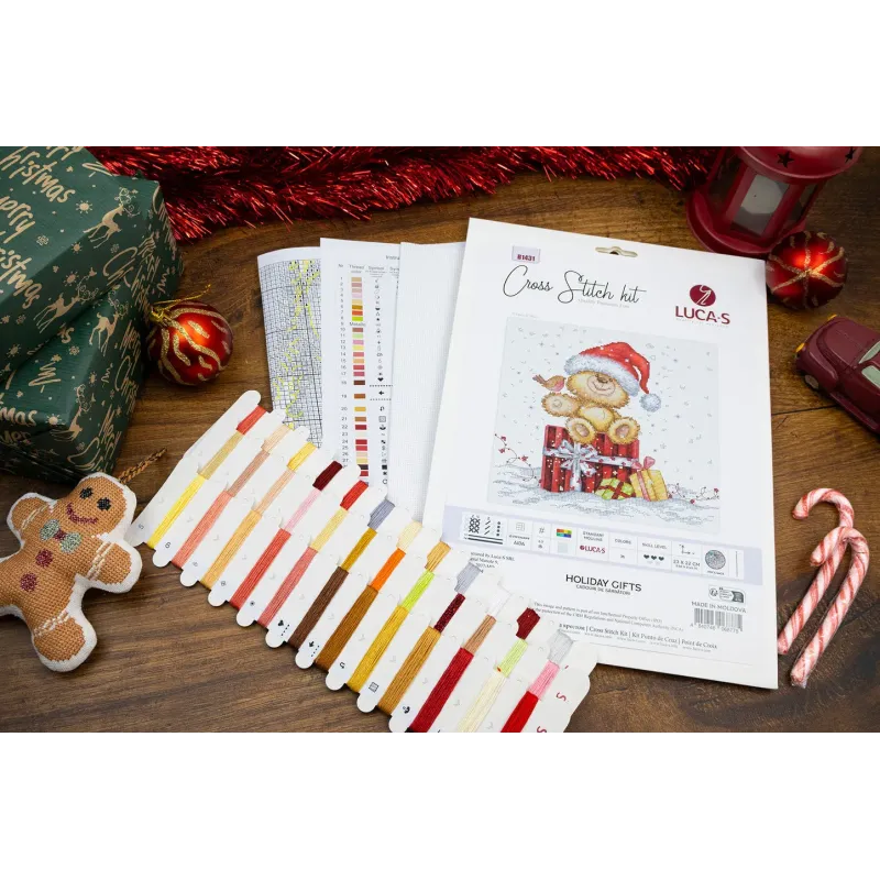 Cross Stitch Kit "Holiday Gifts" 17x20 cm SB1431
