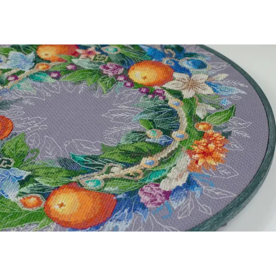 Kryželiu siuvinėjimo rinkinys An exquisite holiday 30x30 cm AAH-195