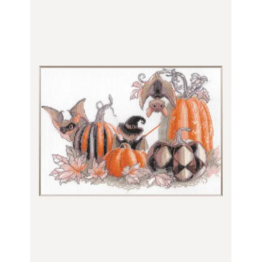 Cross Stitch Kit. "Pumpkin Bat Party" 30x21 cm SRA1031