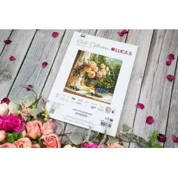 Kryželiu siuvinėjimo rinkinys "Vaza su rožėmis ir mėlynėmis" 22 x 22 cm SG719