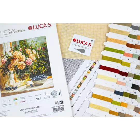Cross Stitch Kit "Vase with Roses and Blueberries" 22 x 22 cm SG719